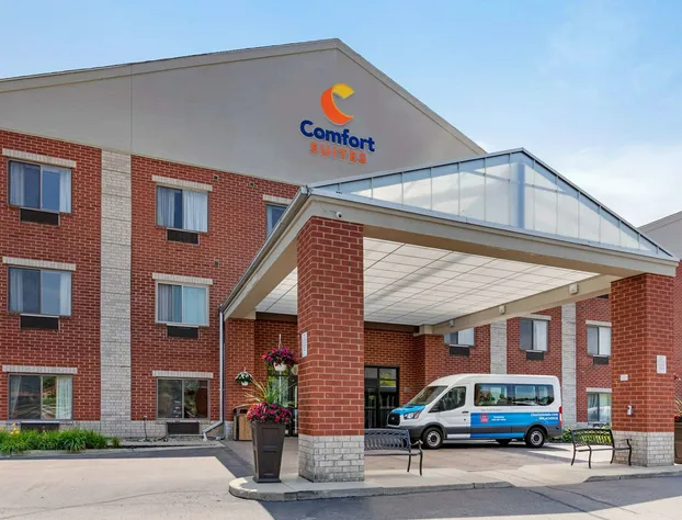 Comfort Suites Southfield/Detroit hotel detail image 1