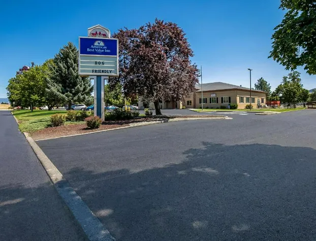 Americas Best Value Sandman Inn hotel detail image 3