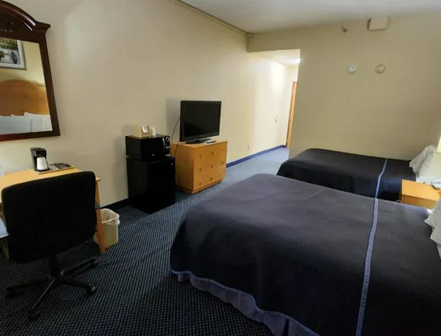 Katahdin Inn & Suites hotel detail image 4