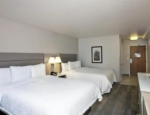 Hampton Inn & Suites Hermosa Beach hotel detail image 4