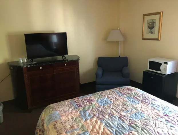 West Hartford Inn hotel detail image 4