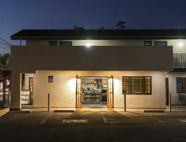 Orange Tree Inn hotel detail image 1