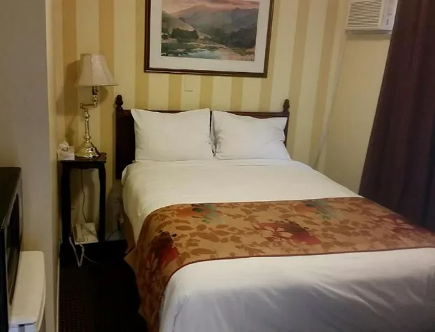 Arbutus Inn hotel detail image 3