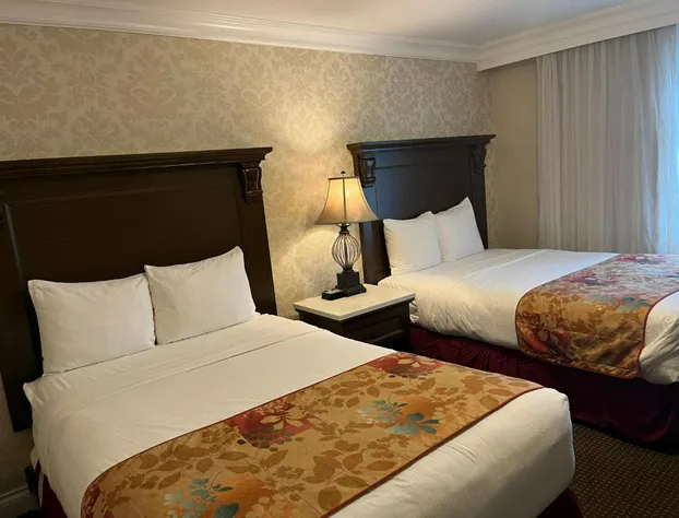 Arbutus Inn hotel detail image 3