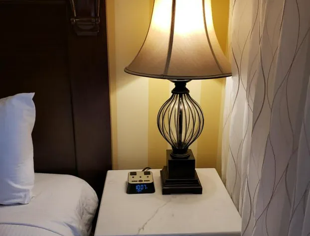 Arbutus Inn hotel detail image 4