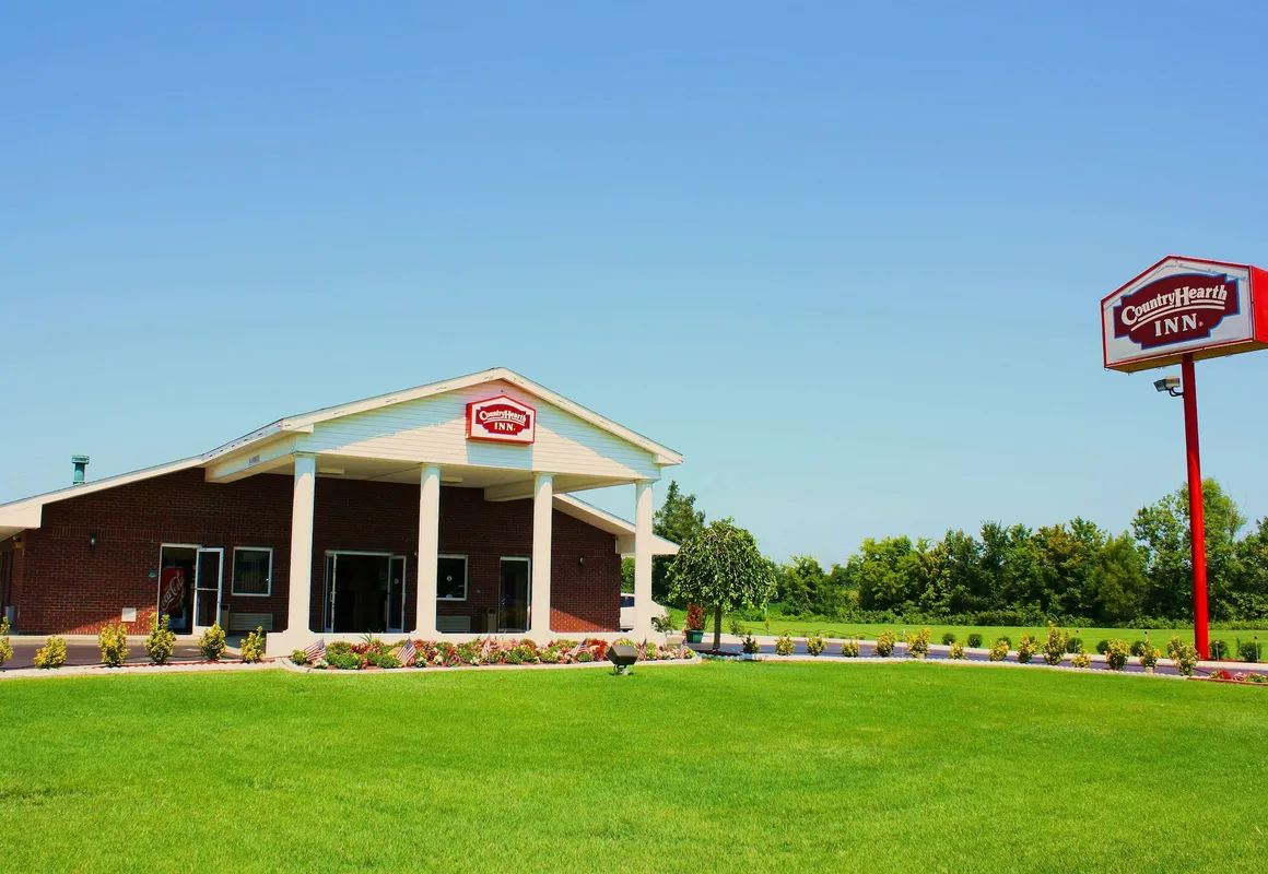 Country Hearth Inn & Suites Union City hotel hero