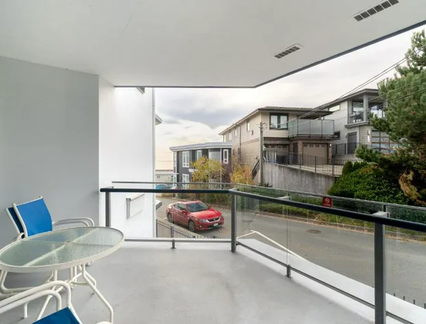 Ocean Promenade Hotel hotel detail image 4