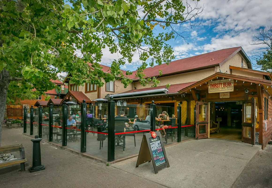 Bayshore Inn & Spa hotel hero