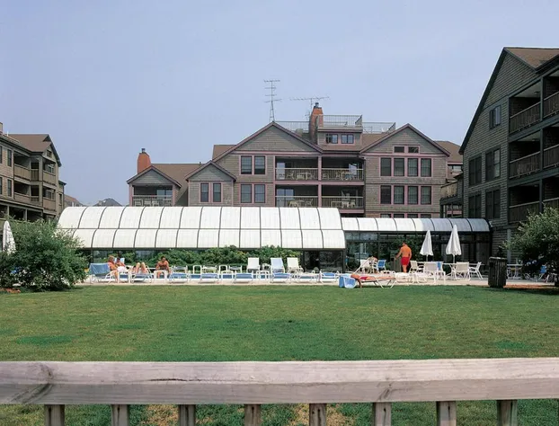 Club Wyndham Newport Onshore hotel detail image 2