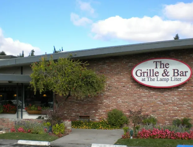 Lamp Liter Inn hotel detail image 3