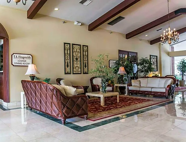 Quality Inn & Suites Golf Resort hotel detail image 2