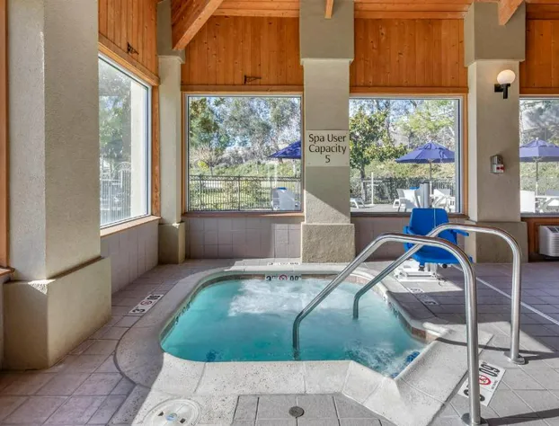 Comfort Inn Fontana hotel detail image 3