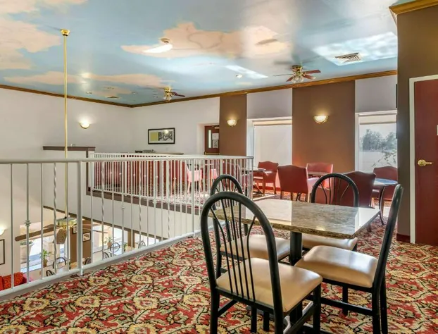 Quality Inn Zephyrhills - Dade City hotel detail image 2