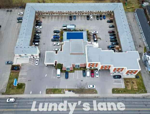 Niagara Lodge & Suites hotel detail image 2