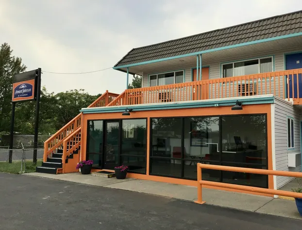 Howard Johnson by Wyndham Spokane North hotel detail image 2