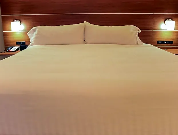 Holiday Inn Express Daytona Beach - Speedway hotel detail image 4