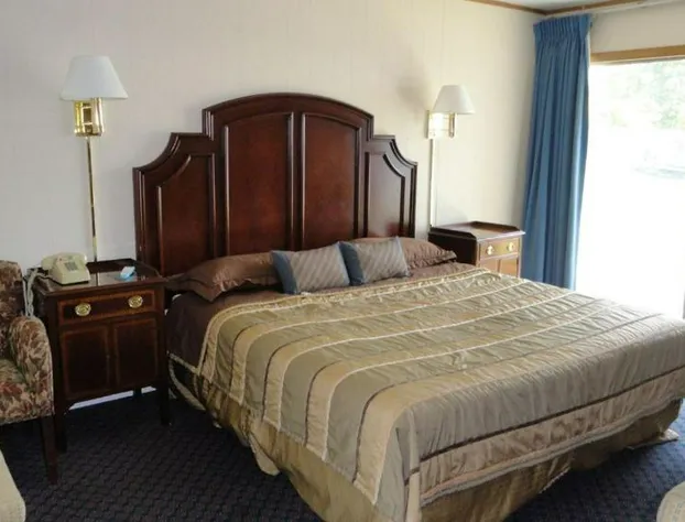 Harbor Base Pineapple Inn hotel detail image 2