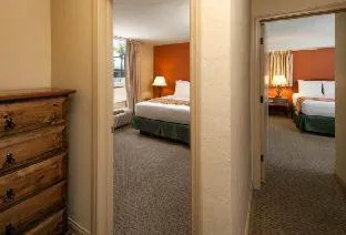 Sandpiper Lodge hotel detail image 4