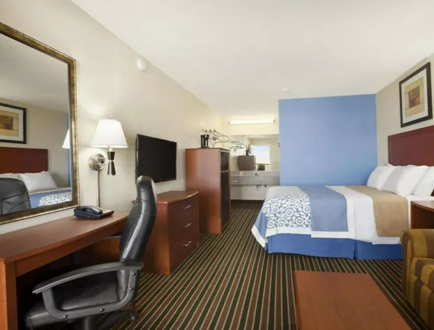 Days Inn by Wyndham Champaign/Urbana hotel detail image 2