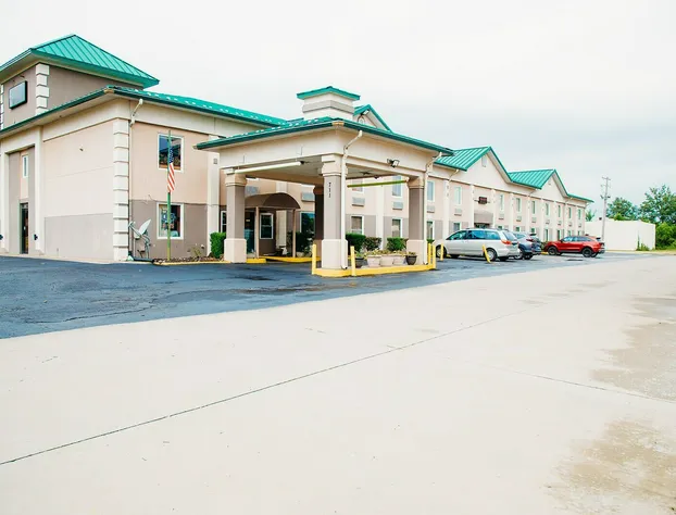 Country Garden & Suites hotel detail image 1