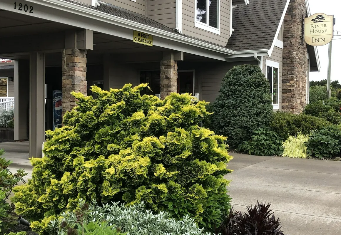 River House Inn, a Baymont by Wyndham hotel hero