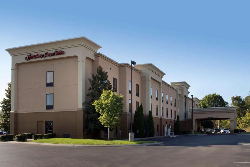 Hampton Inn & Suites Nashville-Smyrna hotel hero