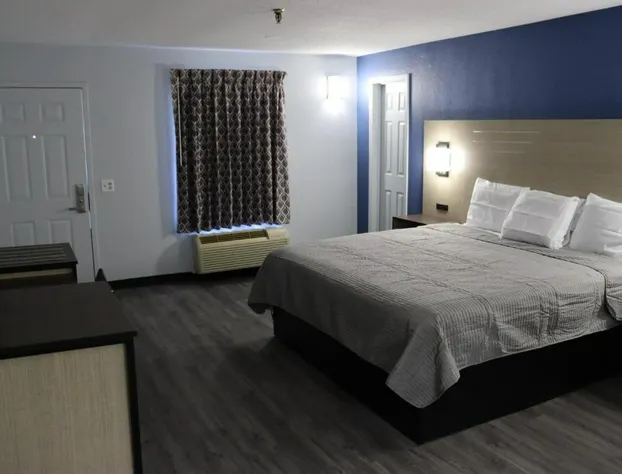 legacy inn paducah hotel detail image 2