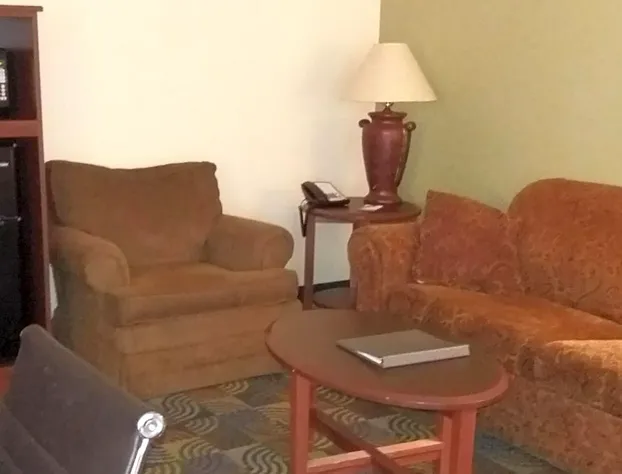 AmericInn by Wyndham Kewanee hotel detail image 2