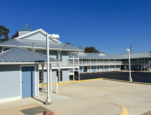 Key West Inn - Millbrook hotel detail image 2