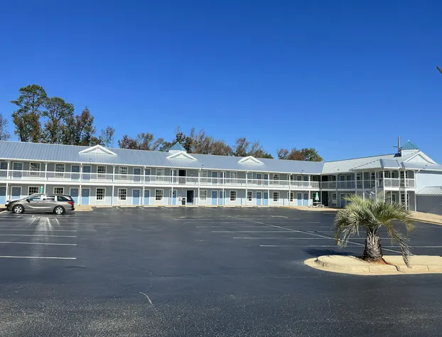 Key West Inn - Millbrook hotel detail image 3