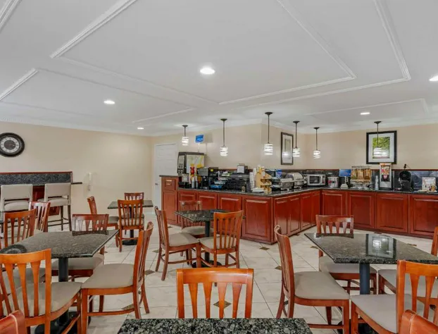 Best Western Pineywoods Inn hotel detail image 4