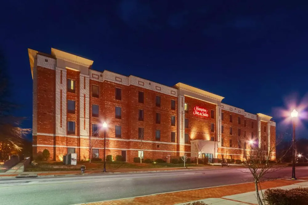 Hampton Inn & Suites Hartsville hotel hero