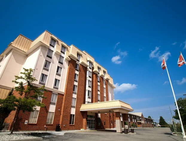 Waterloo Suites Hotel, Trademark Collection by Wyndham hotel detail image 1