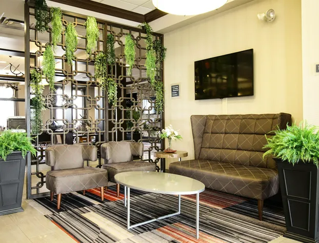 Waterloo Suites Hotel, Trademark Collection by Wyndham hotel detail image 4