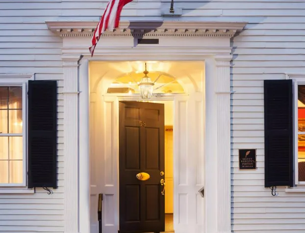 Harbor Light Inn hotel detail image 1