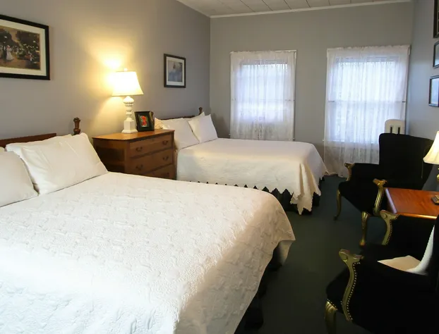 Fullerton Inn hotel detail image 4