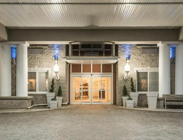 Best Western Plus 1000 Islands Hotel & Suites hotel detail image 3