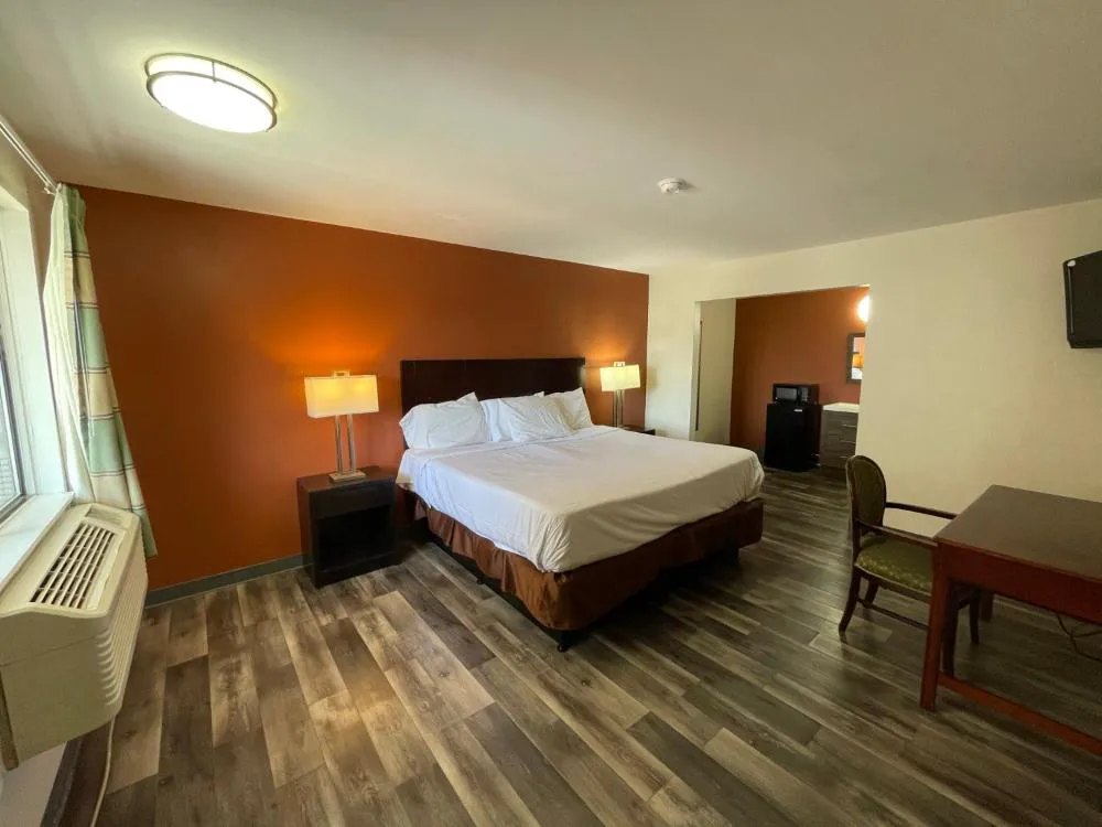 Tourist Inn hotel hero