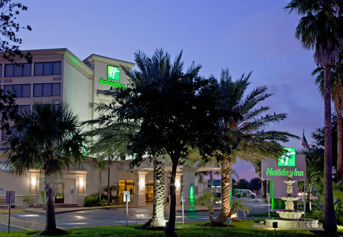 Wyndham Houston Hobby Airport hotel hero