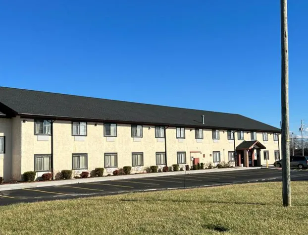 Super 8 by Wyndham Campbellsville KY hotel detail image 2