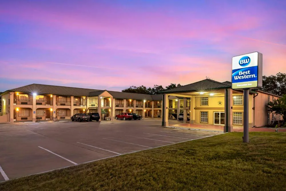 Best Western Executive Inn hotel hero