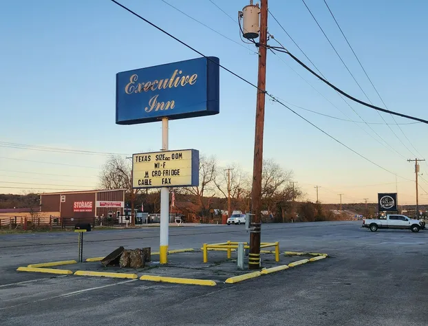 Executive Inn By OYO Mineral Wells US-180 hotel detail image 3