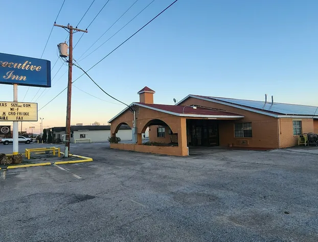 Executive Inn By OYO Mineral Wells US-180 hotel detail image 4