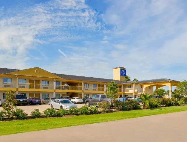 Americas Best Value Inn & Suites Waller Prairie View hotel detail image 1