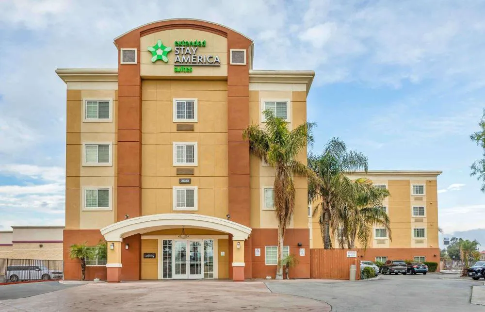Extended Stay America Suites Bakersfield Chester Lane hotel hero