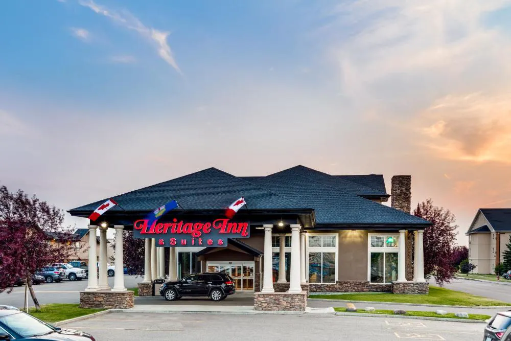 Heritage Inn & Suites hotel hero