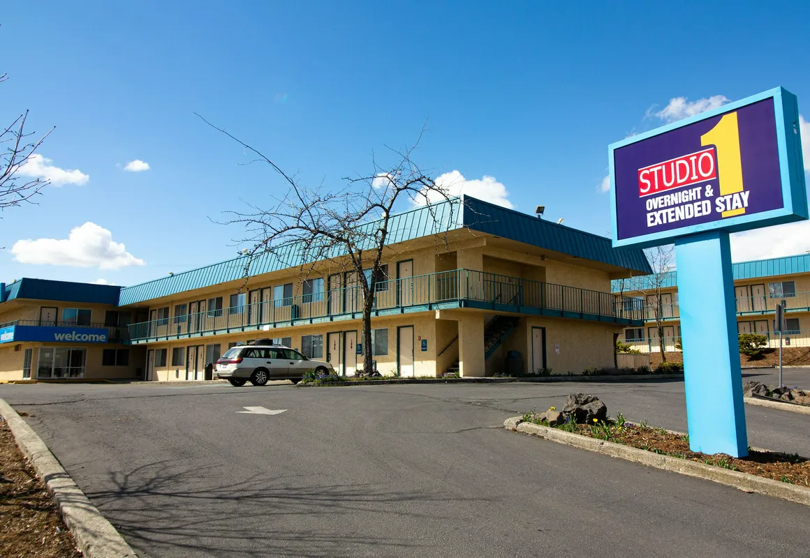 FairBridge Inn Moscow hotel hero