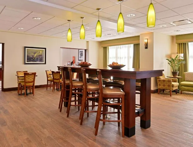 Hampton Inn Grand Island hotel detail image 3