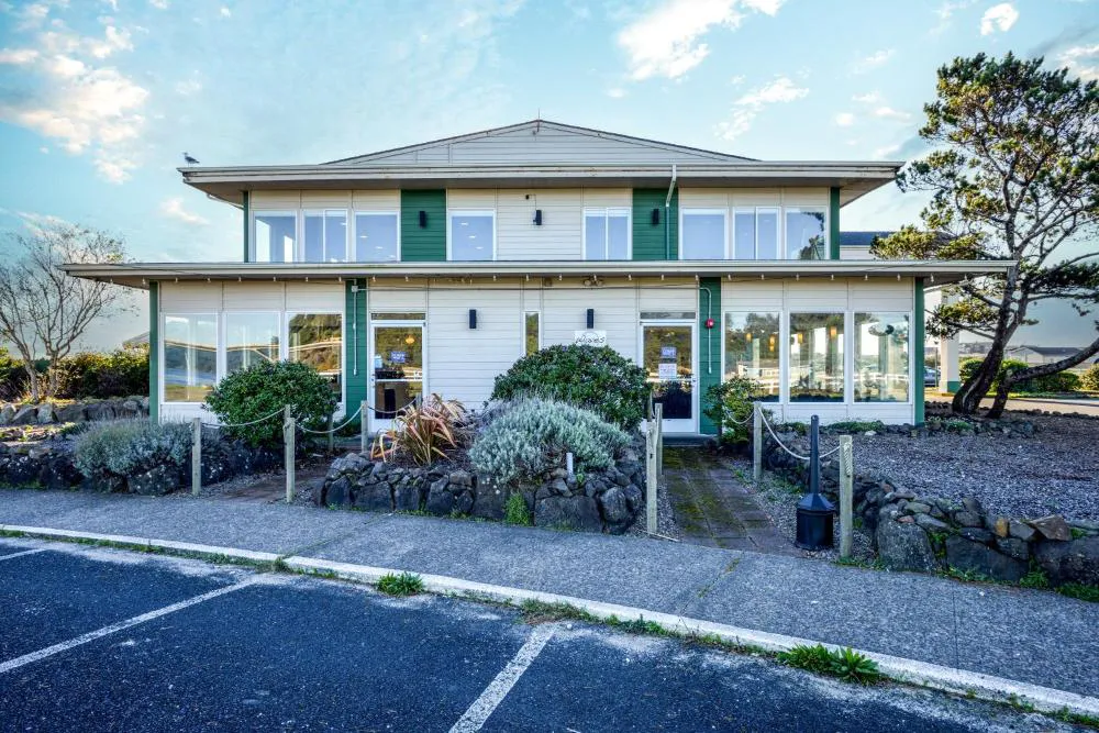 Alsi Resort hotel hero