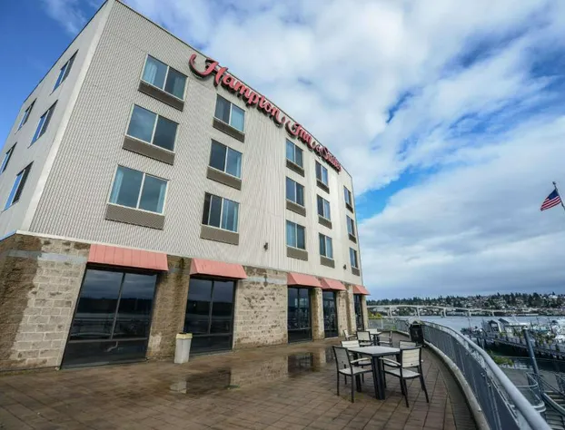 Hampton Inn & Suites Bremerton hotel detail image 1